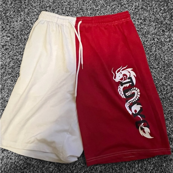 ROMWE Other - SHEIN White & Red “DRAGONS” Shorts